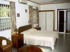 Augerine Guest House โบวาลง ภายนอก รูปภาพ