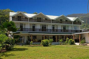 Augerine Guest House โบวาลง ภายนอก รูปภาพ